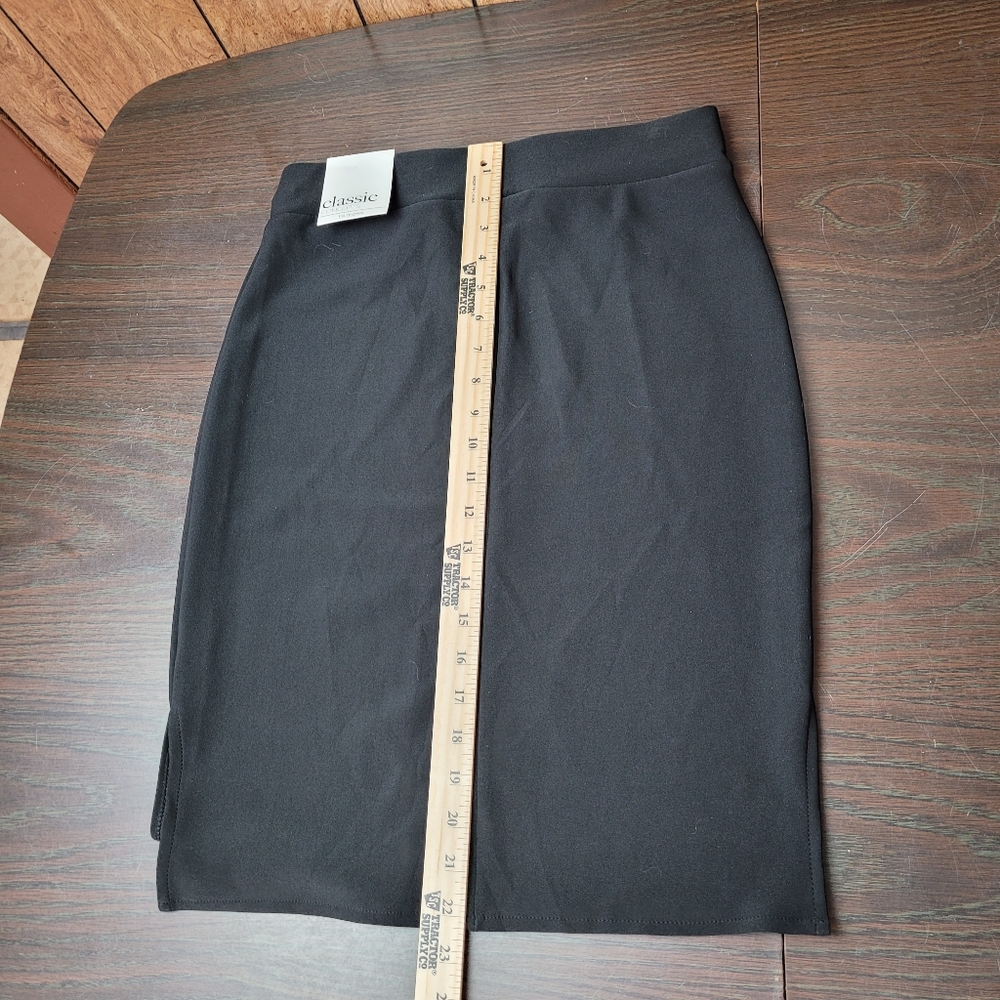 Classic Concepts Black Mini Pencil Skirt Casual - Picture 6 of 8